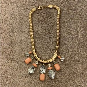 Express statement necklace